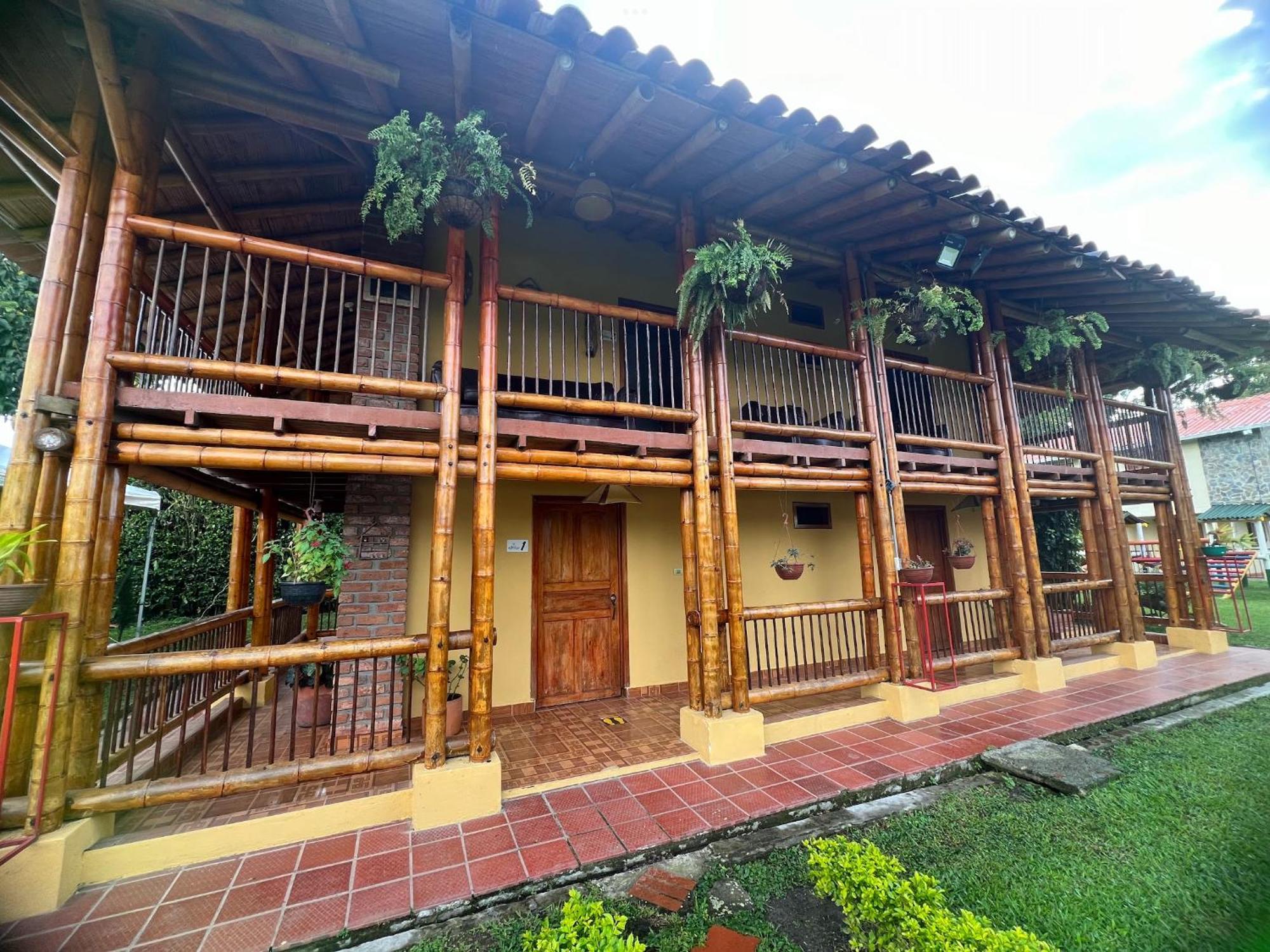 Calarcá Villa Alejandra Del Quindio מראה חיצוני תמונה
