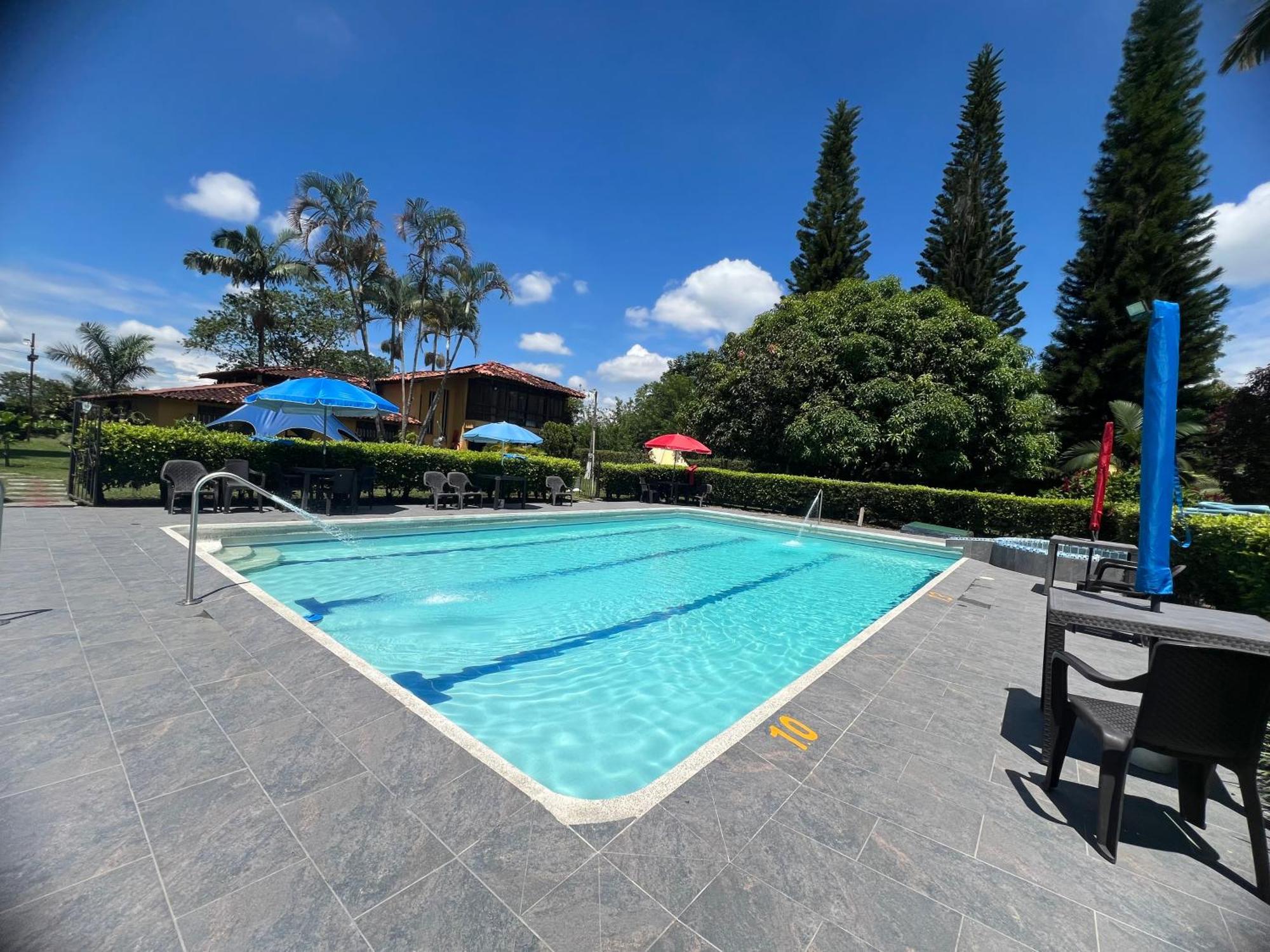 Calarcá Villa Alejandra Del Quindio מראה חיצוני תמונה